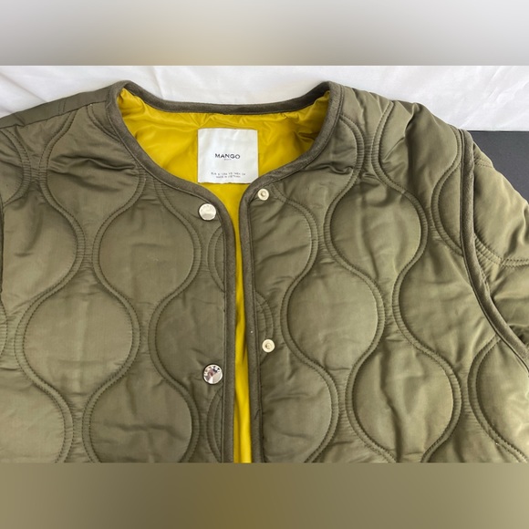 Mango olive green quilted jacket, size small - Picture 12 of 15